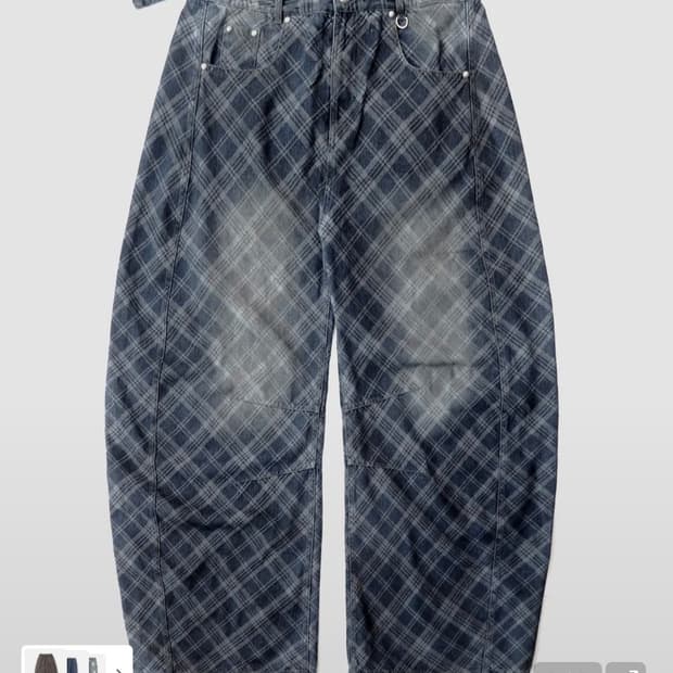 배드블러드 라이온 패치 워시드 배럴 팬츠 - 블루데님체크