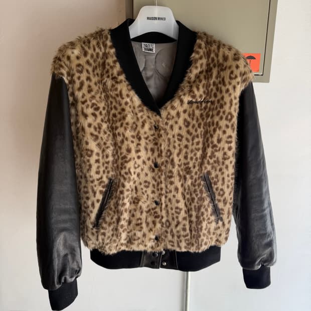스탠드얼론 레오파드 퍼자켓