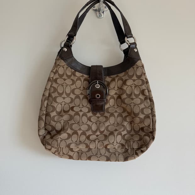 코치(COACH) 숄더백