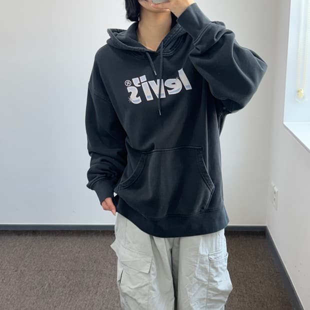 Levis 리바이스 로고 블랙 후드티