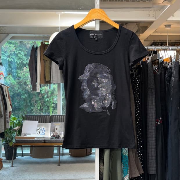 Dartin bonaparto 스팽글 티셔츠