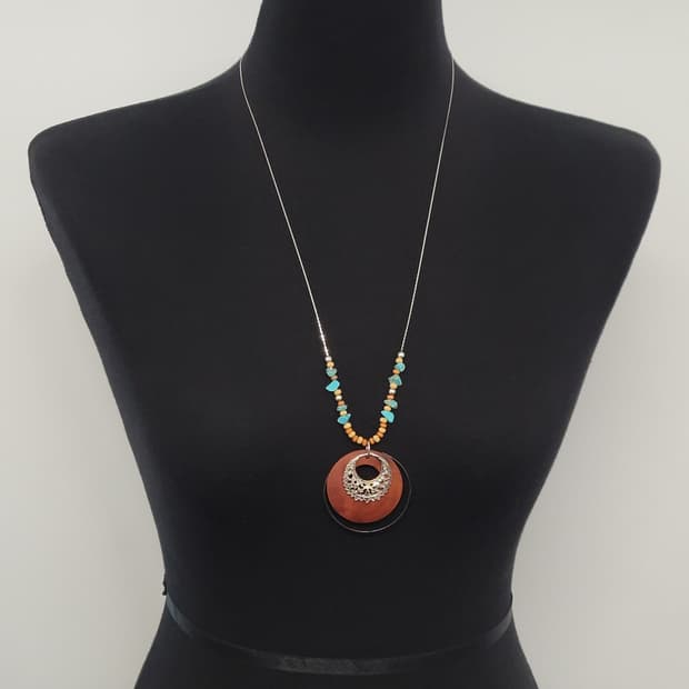 vintage wood necklace
