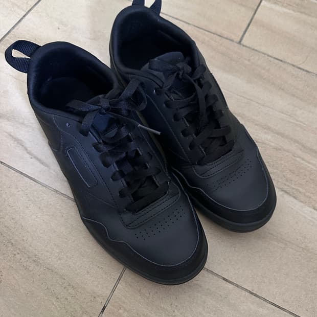 (260) 리복 X 무인양품 (무지) 클럽 C 코트 스니커 블랙