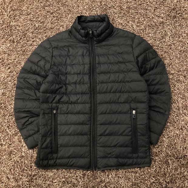 아르마니 덕다운 경량 패딩