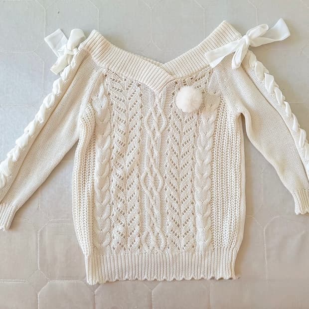 리즈리사 폼폼이 히메갸루 리본 오프숄더 니트 