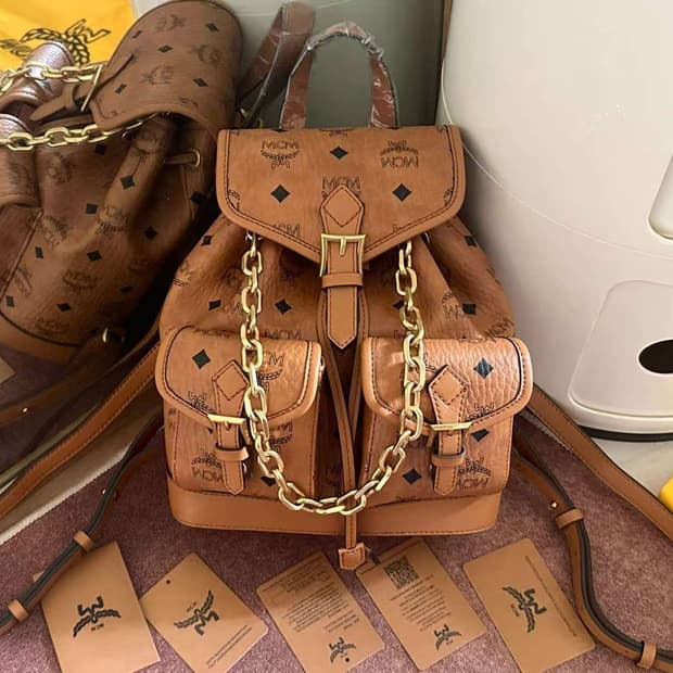 MCM 갈색 비세토스 백팩