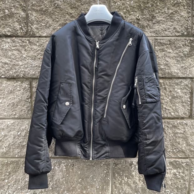 [0] 그레일즈 초판 멀티지퍼 봄버자켓 (95~100)