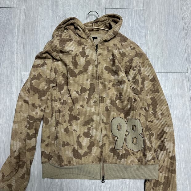 아캄 카모 후드집업