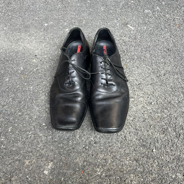 prada sports 스퀘어토 더비