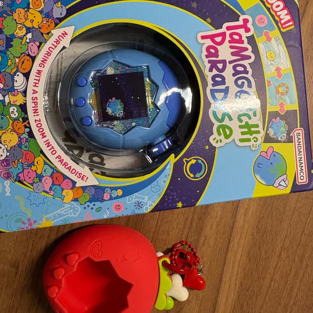 다마고치 파라다이스 블루워터 + 딸기 케이스 판매