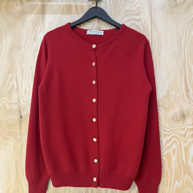 버버리 90s 골드 플레이트 버튼 가디건