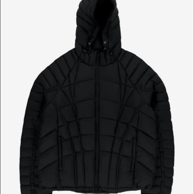 더콜디스트모먼트 경량패딩