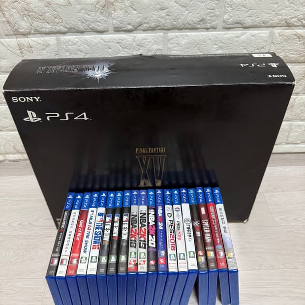 PS4 플레이스테이션4 파이널판타지15 루나 에디션+타이틀 19개 팝니다