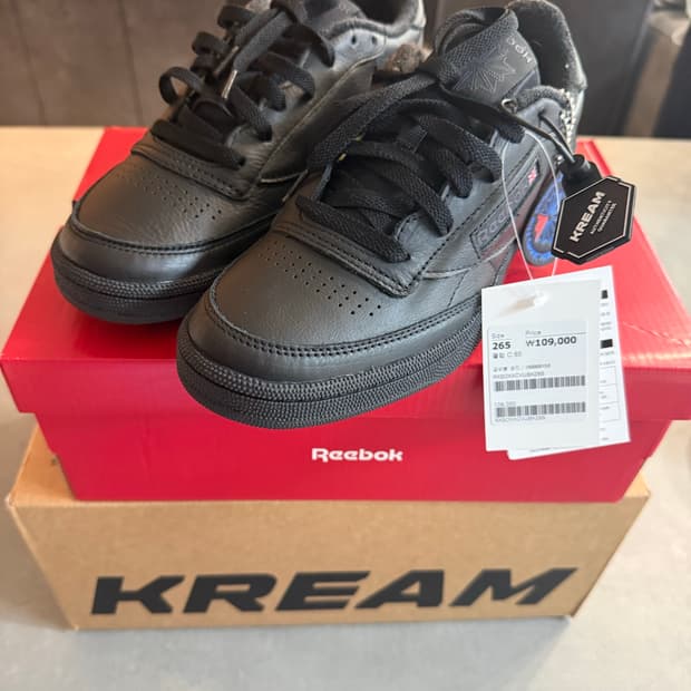 리복 c85 265mm (새상품)