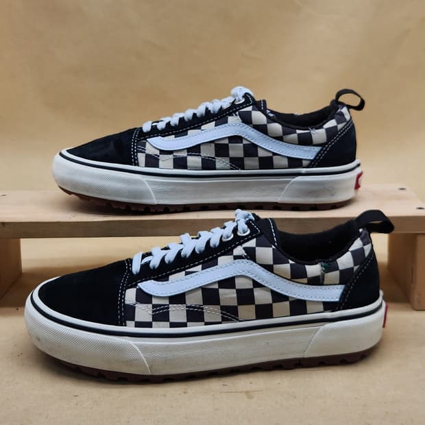 반스 올드스쿨 체커보드 스니커즈 255