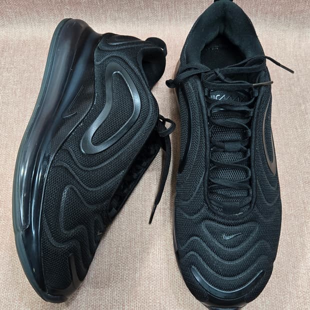 나이키 275mm- 에어맥스 720 올블랙 스니커즈 