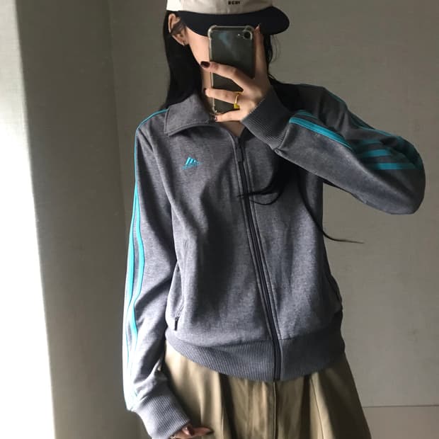 아디다스 그레이 연하늘 져지