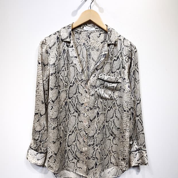 EQUIPMENT 이큅먼트 실크100% 블라우스(XS)