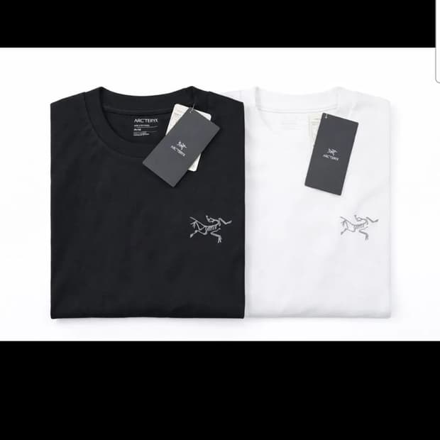 아크테릭스  화이트 반팔