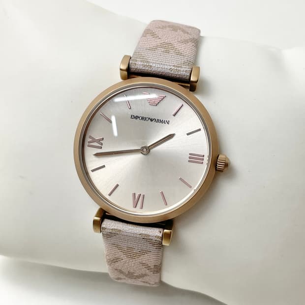 [중고] 엠프리오 아르마니 연핑크 손목 시계