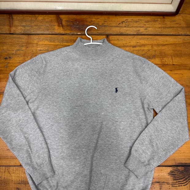폴로 랄프로렌 목폴라 니트 사이즈 L 살짝오염
