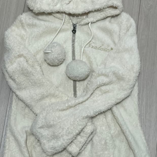 트랄라라 곰돌이 후드집업