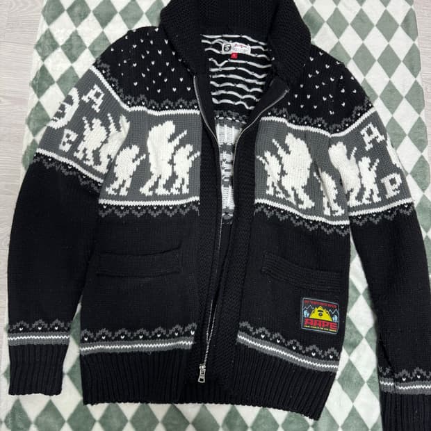 베이프 니트 집업 XL