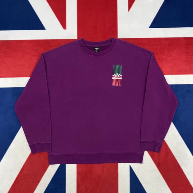 엄브로 맨투맨 105