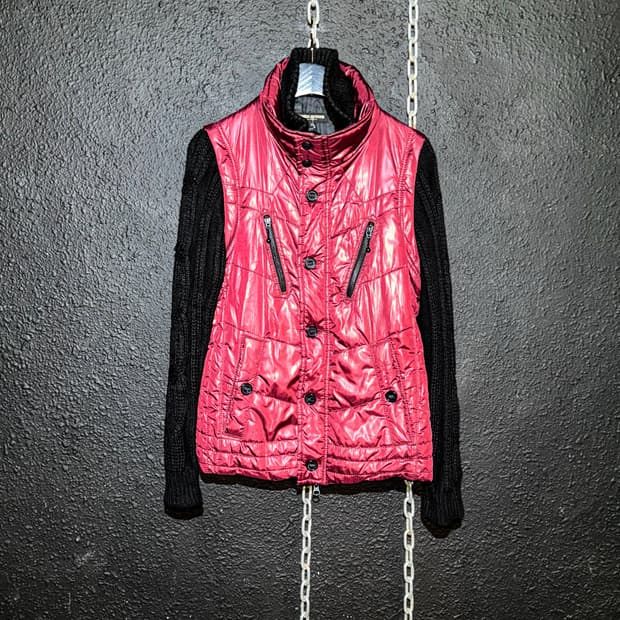 HIDEAWAYS NICOLE – Burgundy Quilted Knit