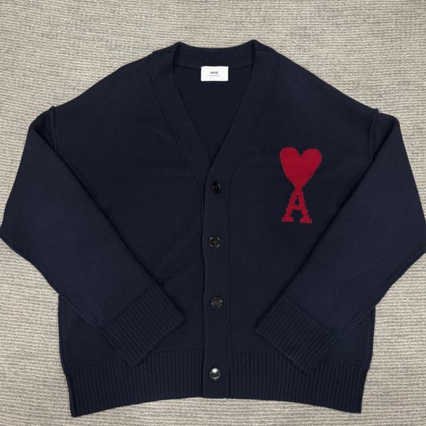 아미 빅 하트 로고 가디건 네이비 XL