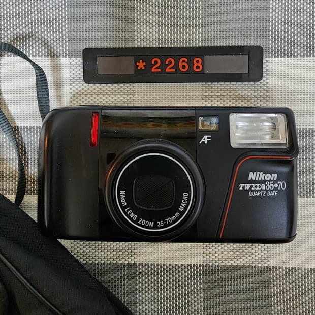 니콘 TW 줌 35-70mm 데이터백 필름카메라 파우치포함