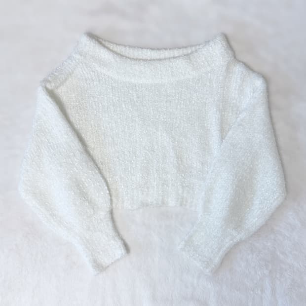 RIENDA 히메갸루 오네갸루 달천깔 바닐라 크롭 니트 ≽^•⩊•^≼