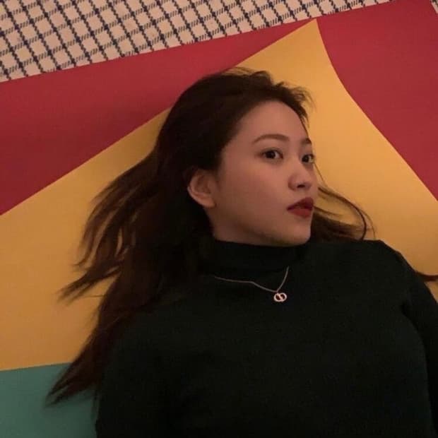 디올 업사이클링 예리 실버 목걸이