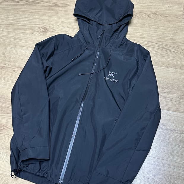 [L] 아크테릭스 후디 바람막이 블랙 자켓 판매