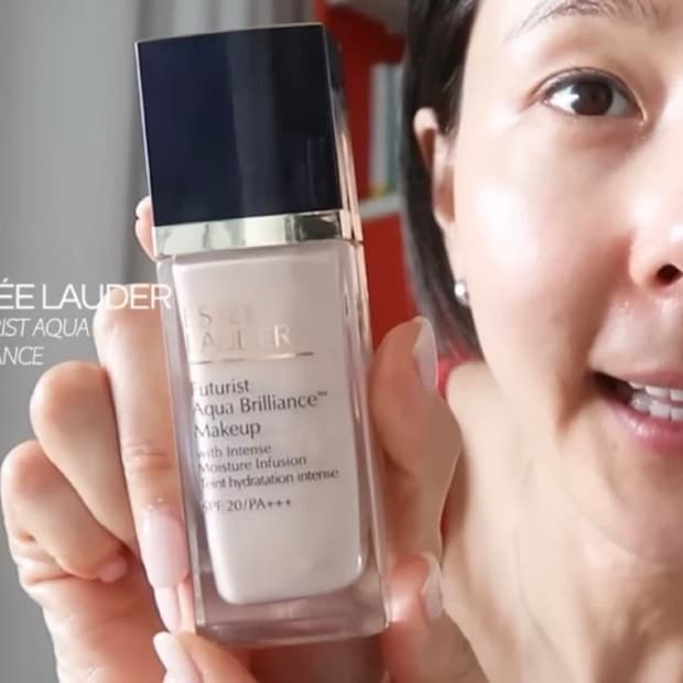 에스티 로더 퓨처리스트 아쿠아 브릴리언스 파운데이션