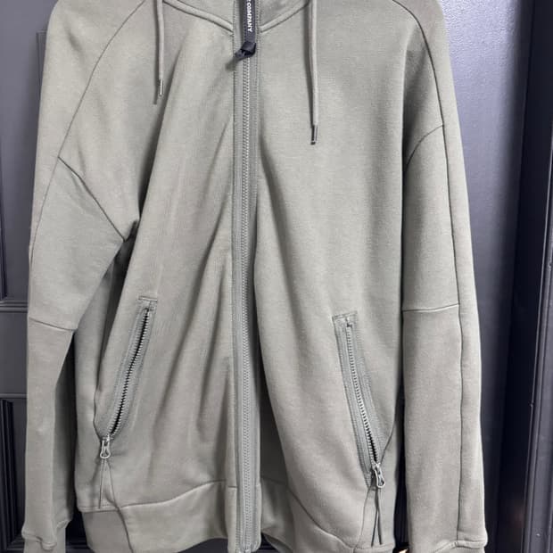 Cp컴퍼니 고글 후드집업