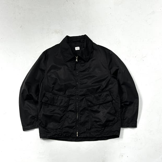 CP컴퍼니 블랙 나일론 자켓 