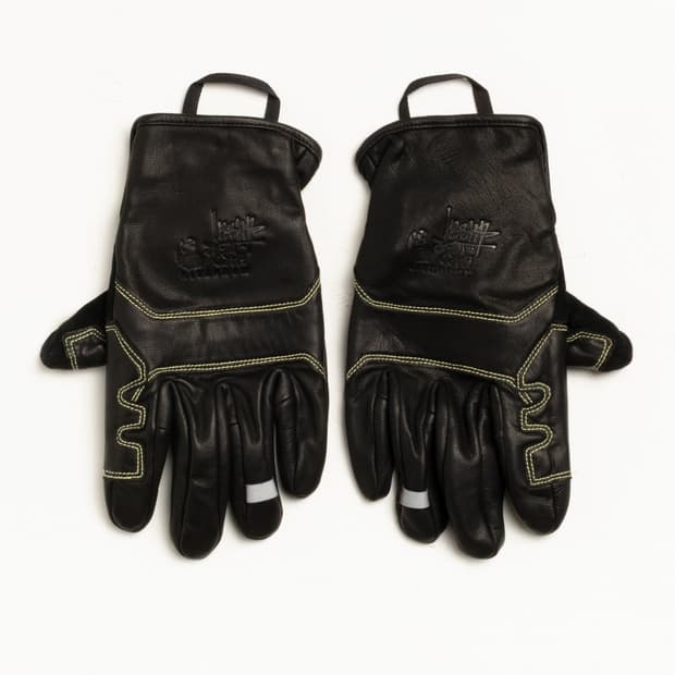 [교환글] 스투시 X 마운틴 하드웨어 파우더게이트 글러브 장갑