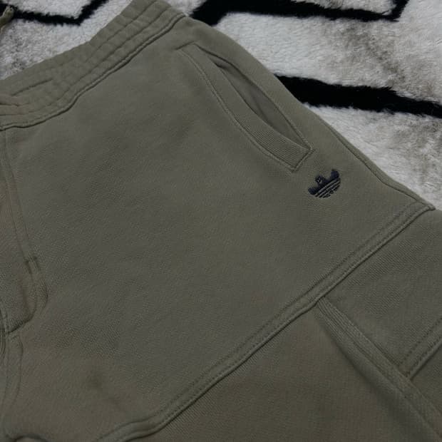 [M]아디다스 헤비웨이트 카고 트레이닝 팬츠/옅은카키