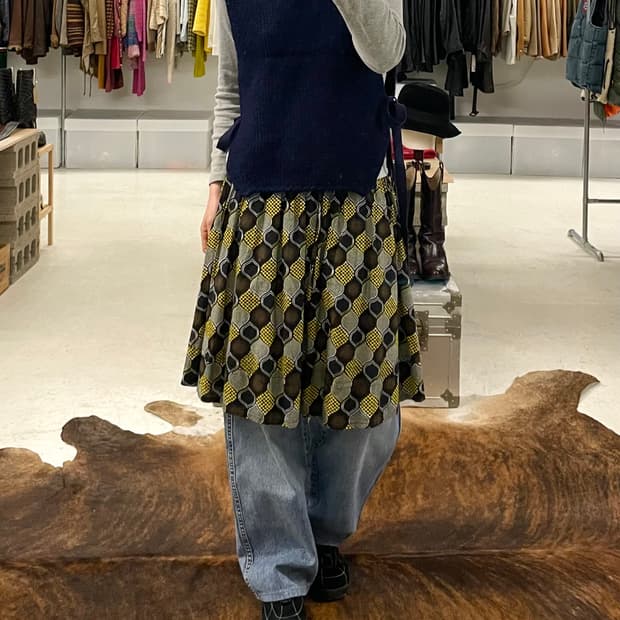 BEAMS BOY skirt 빔즈보이 미디스커트