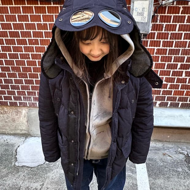 cp컴퍼니 패딩 칼하트 벨벳 후드집업 에비수 팬츠