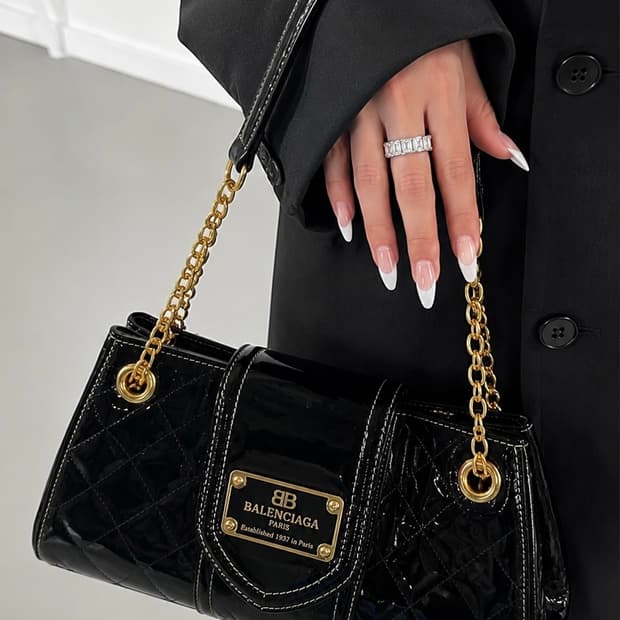 Balenciaga 00‘s enamel tote bag(금강)