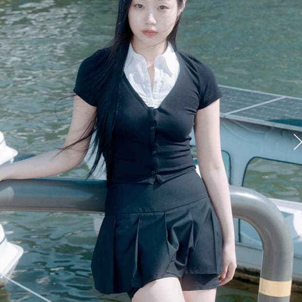 (새 상품) 낫유어로즈 Serena top S