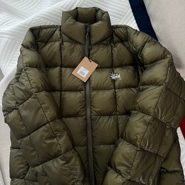 [S] 25fw 스투시 미드웨이트 푸퍼 패딩