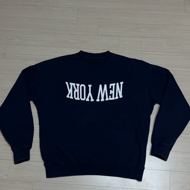 듀테로 맨투맨 스웻 뉴욕 L 네이비