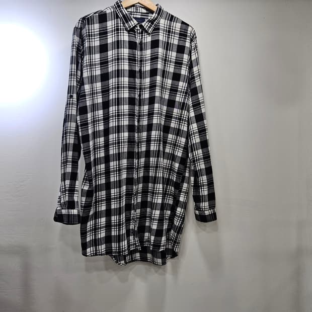 자라(ZARA MAN) 슬림핏 체크무늬 셔츠L