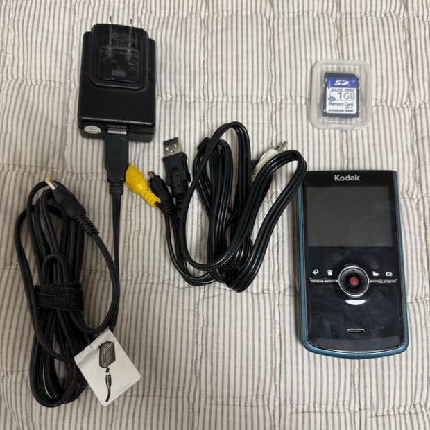 코닥 Zi8 캠코더 카메라