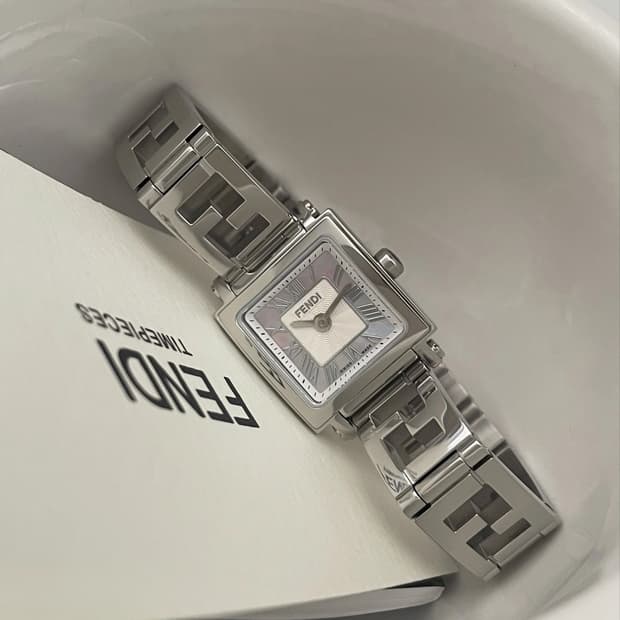 FENDI New quadro watch / 펜디 뉴콰드로 시계