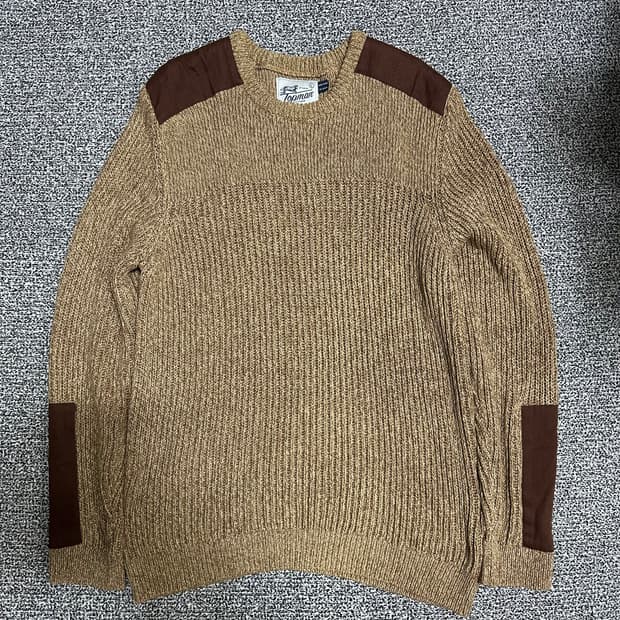 (L) 탑맨 니트 스웨터 브라운 견장 패치