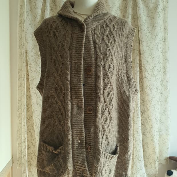 [모리걸] 꽈배기 니트 조끼 베스트 브라운 XL